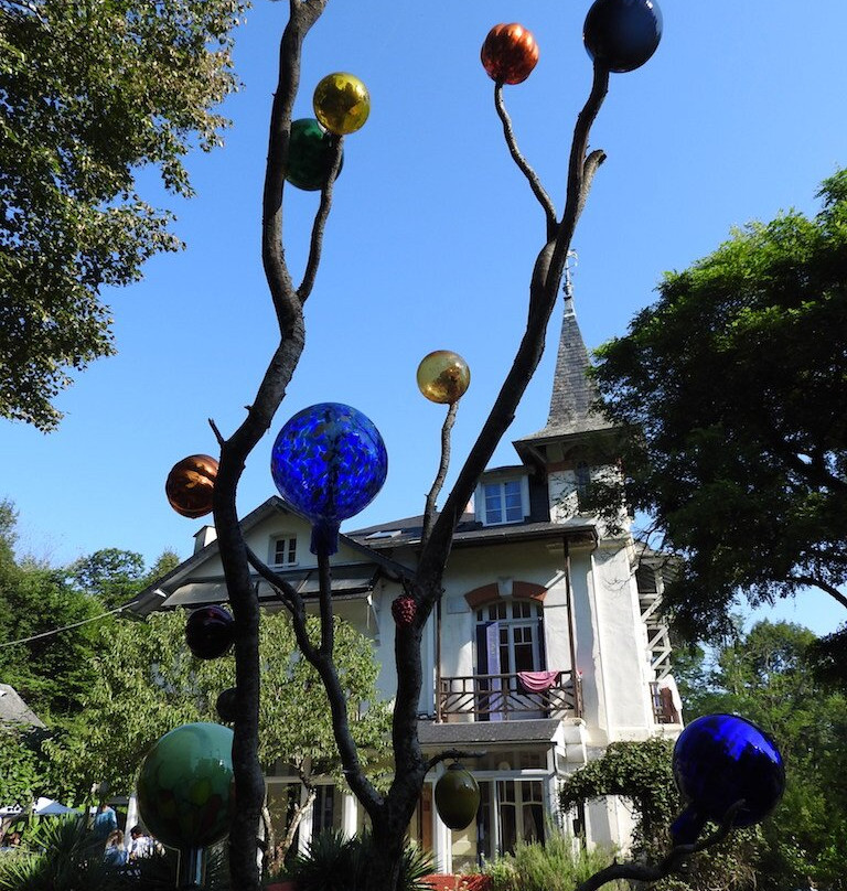 Le Petit Chateau主图