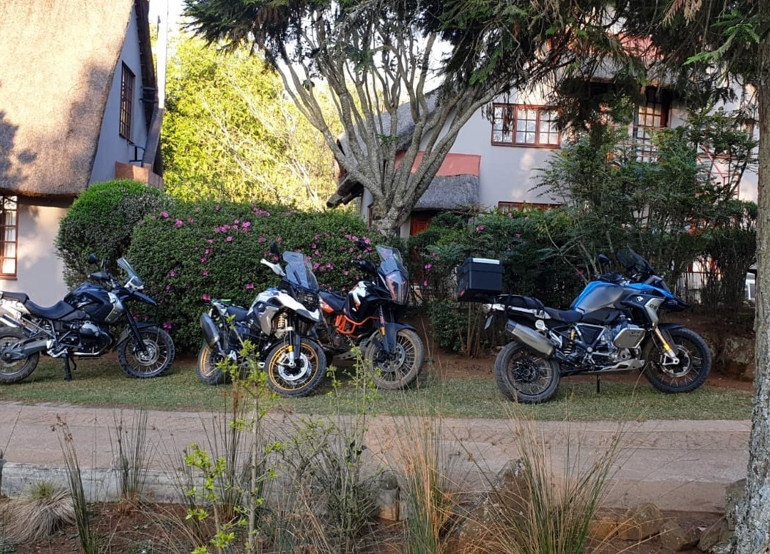 Thatchings Guest House主图