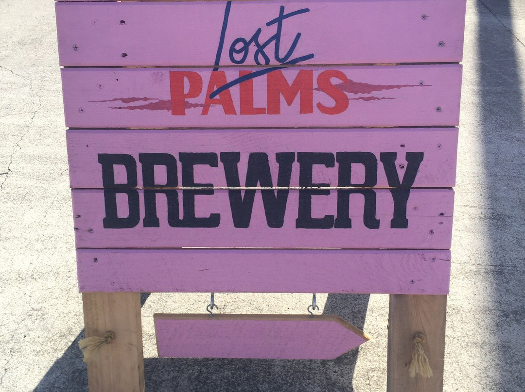 Lost Palms Brewing Company景点图片