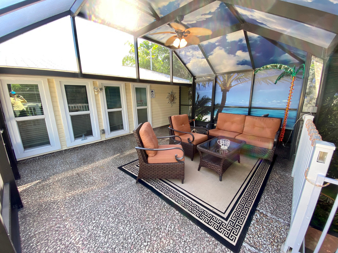 Anna Maria Island Getaway主图