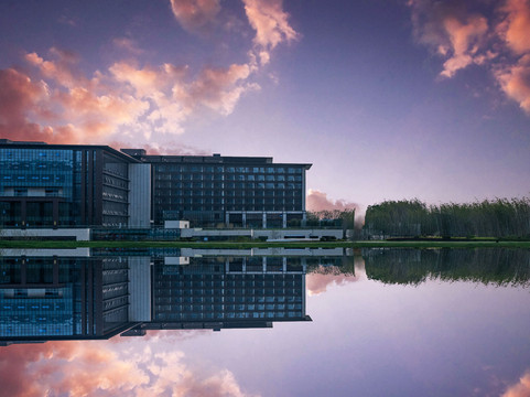 茅山温泉假日度假酒店主图