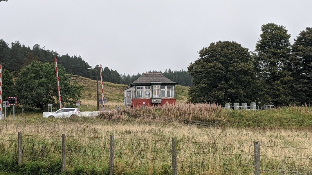 Blackford Level Crossing Building-Blackford必去景点