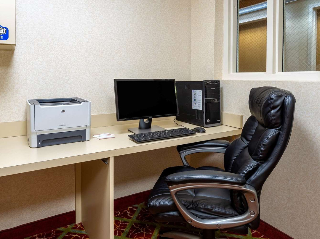 Hawthorn Suites by Wyndham Allentown-Fogelsville主图