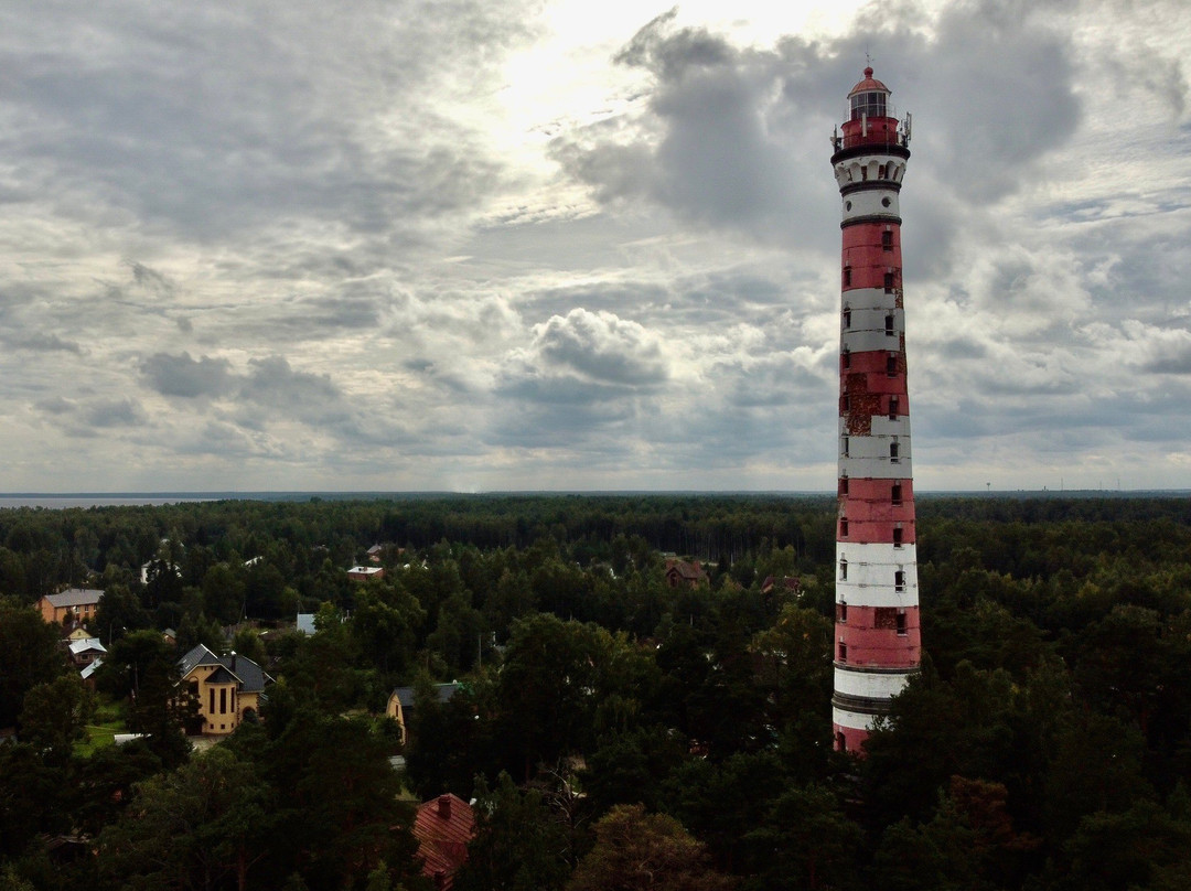 Osinovetskiy Lighthouse景点图片