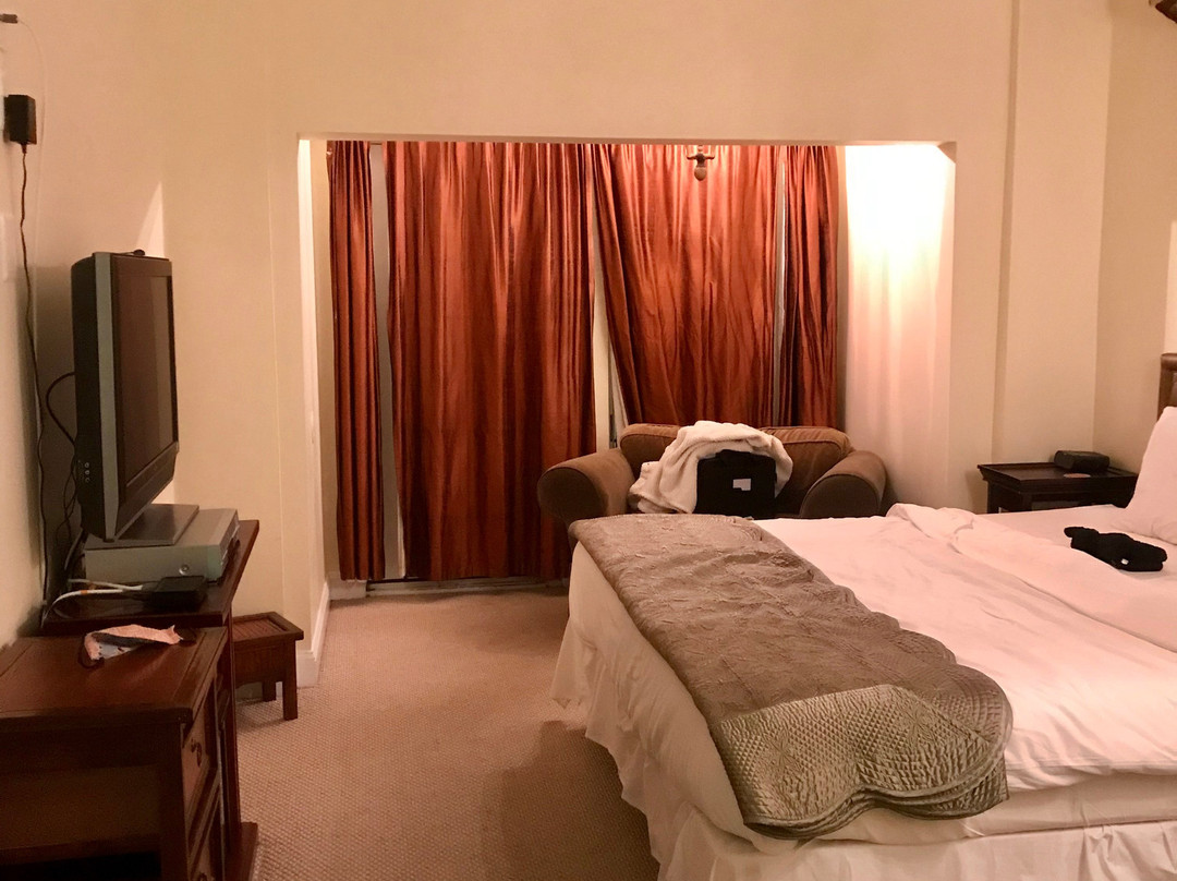 The Columbia Inn At Peralynna主图