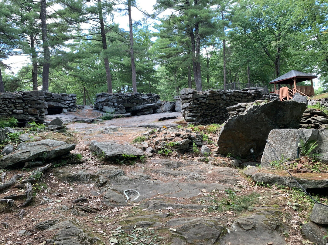 America's Stonehenge景点图片