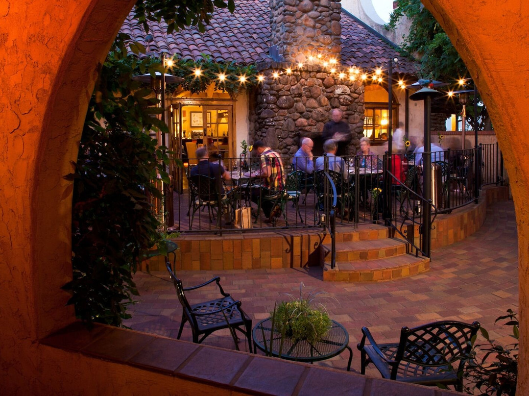 Rancho Caymus Inn主图