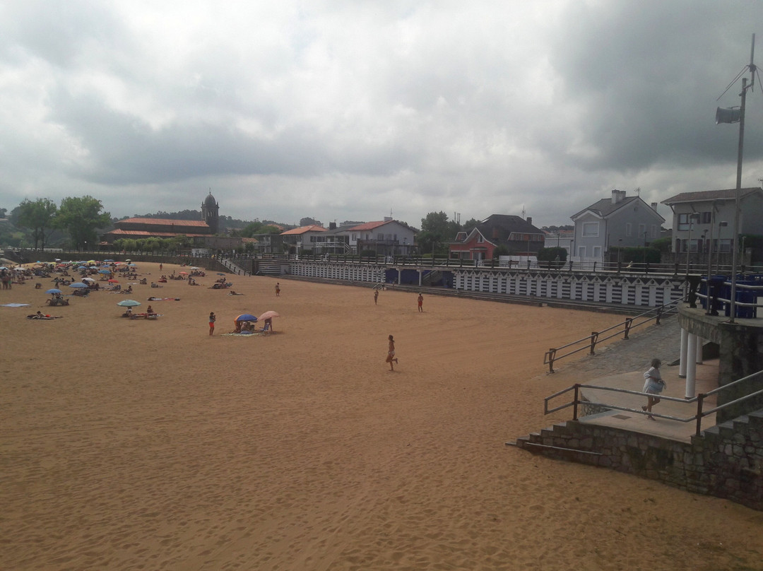 Playa De Luanco景点图片