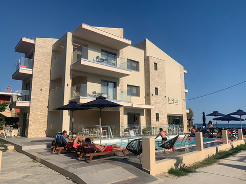 Reverie Suites主图