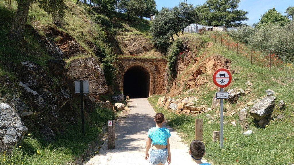 Nacimiento del Hueznar景点图片