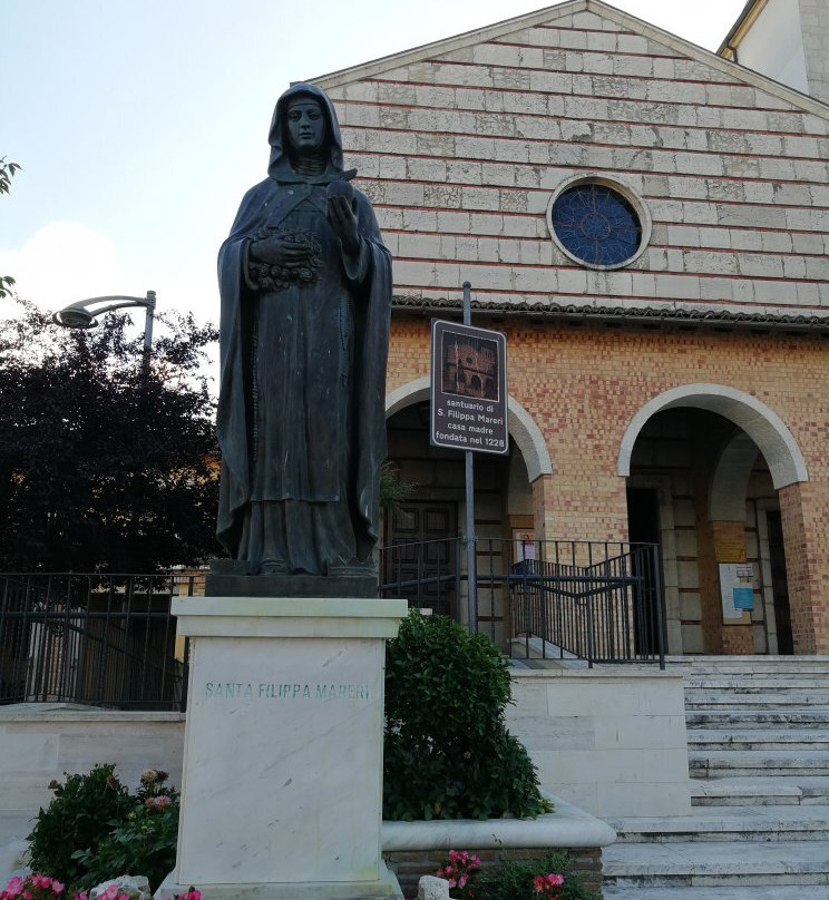 Santuario di Santa Filippa Mareri景点图片