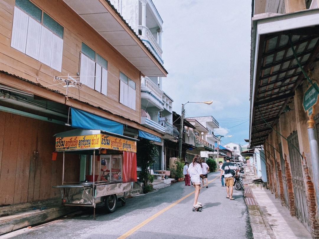 Yomjinda Road-罗勇必去景点