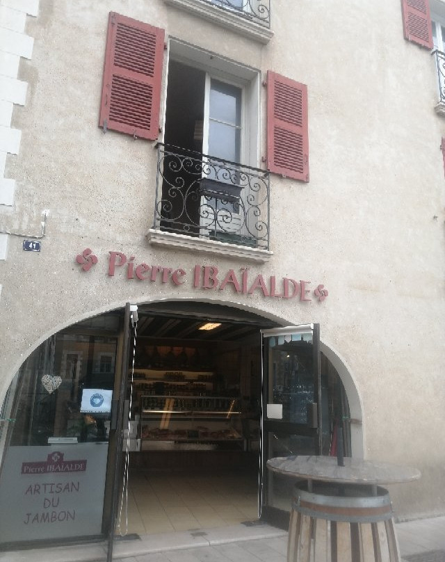 Pierre Ibaialde-Bayonne必去景点