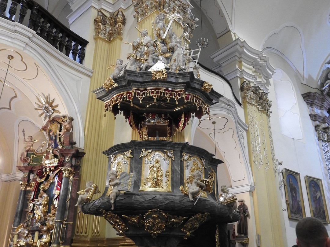 Church of St. Lawrence-Glucholazy必去景点