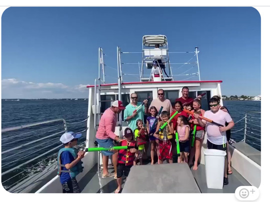 The Fun Boats Dolphin Cruises-橙色海湾必去景点