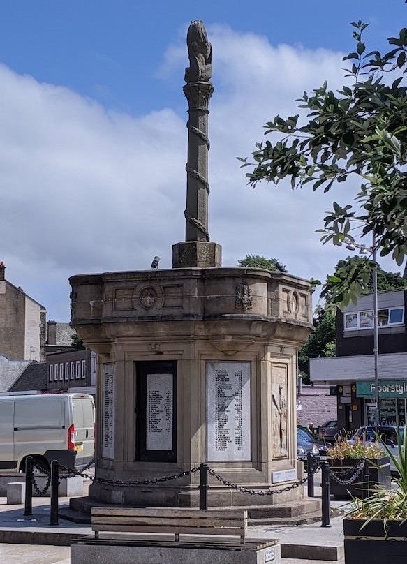 Renfrew War Memorial景点图片