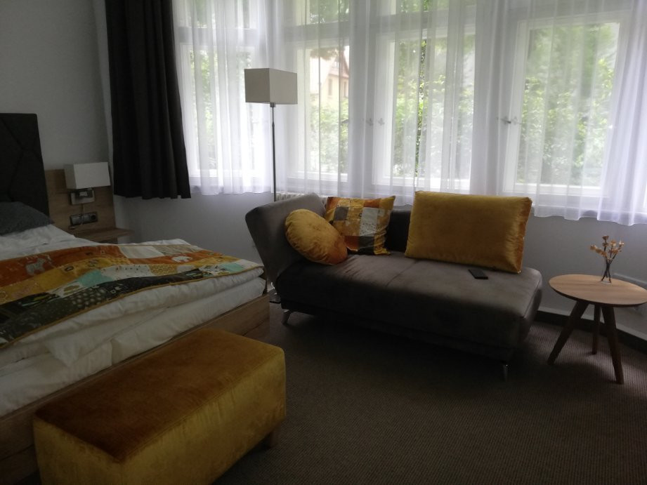 Das Kleine Hotel主图