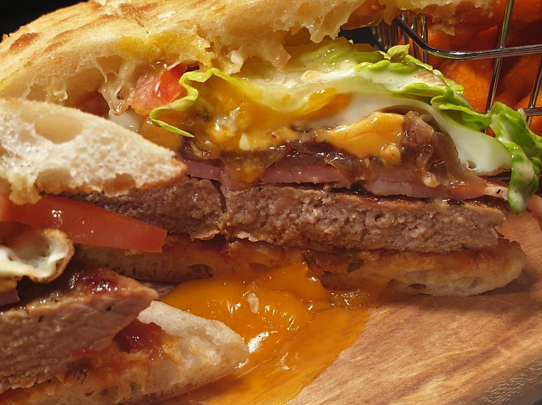 马德拉汽车小屋酒店主图