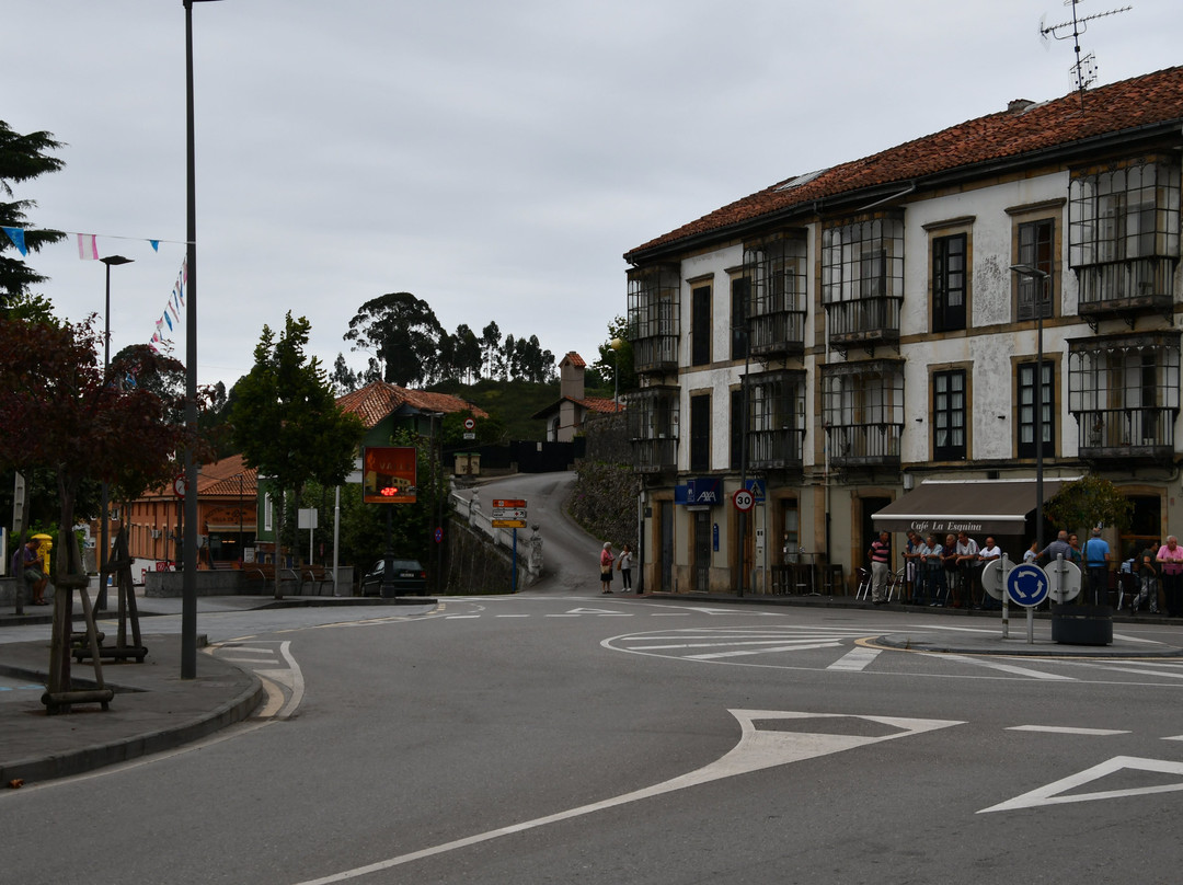 Iglesia de San Cristobal-Colunga必去景点