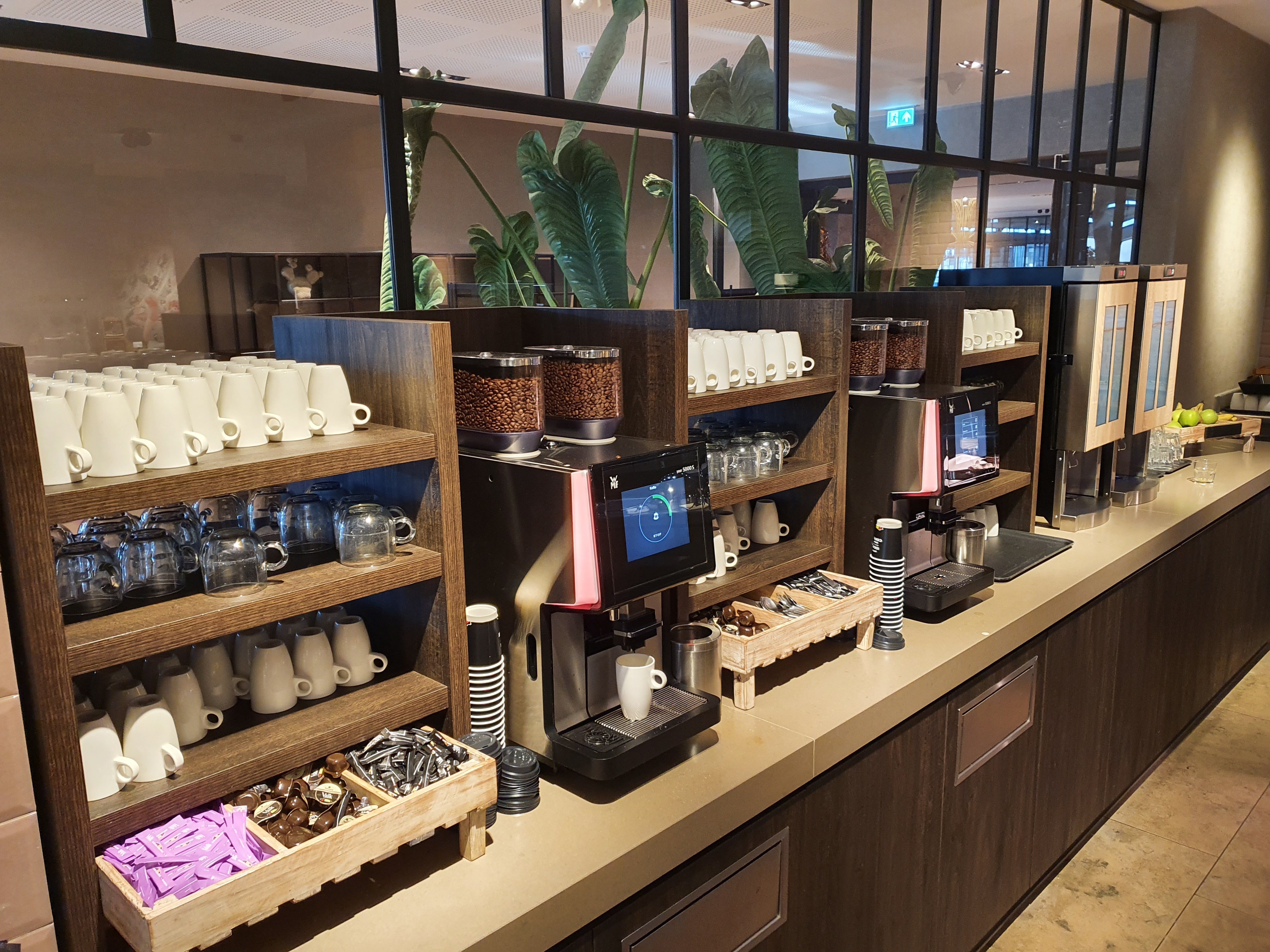 Van der Valk Hotel Enschede-餐饮