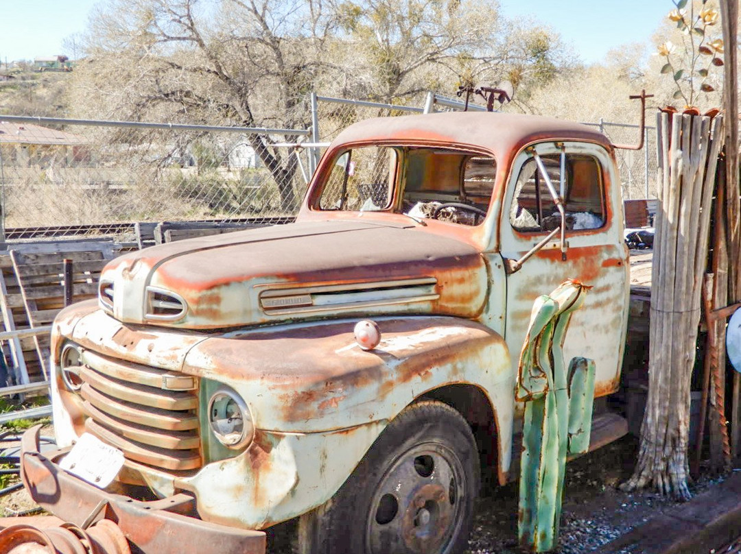 Pickle Barrel Trading Post-Globe必去景点
