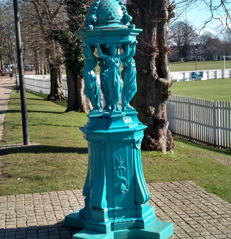 Memorial Drinking Fountain