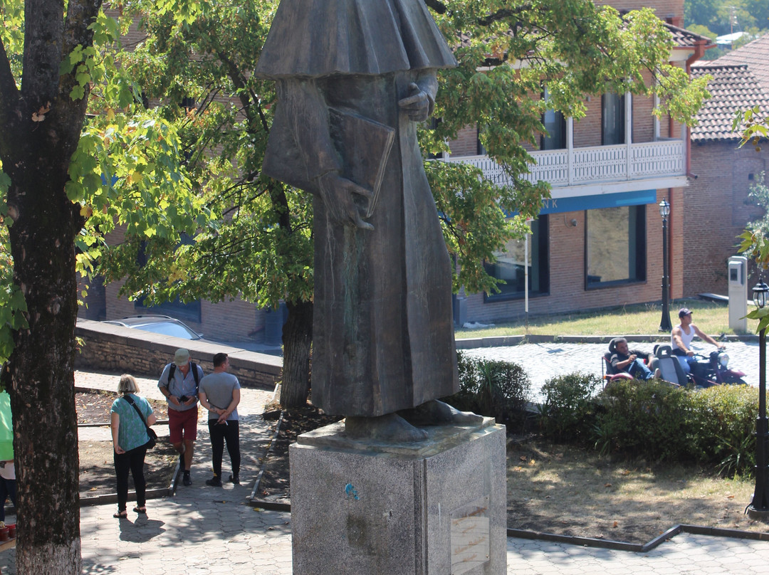 Monument to Solomon Dodashvili景点图片