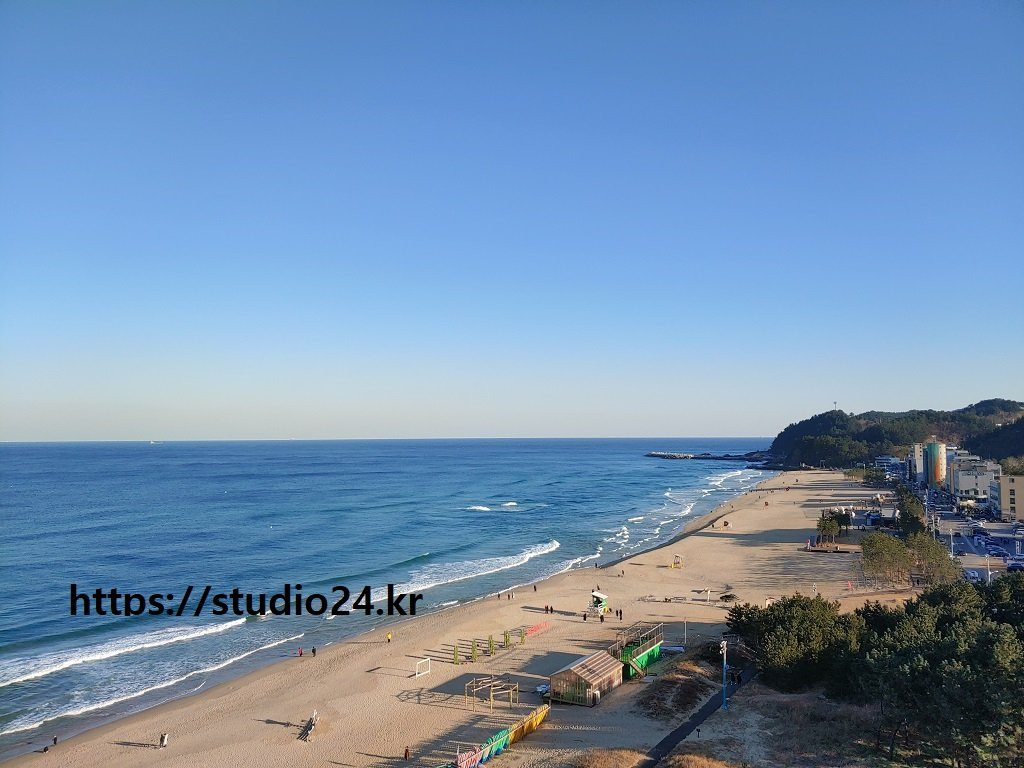 Daemyung Sol Beach Samcheok主图