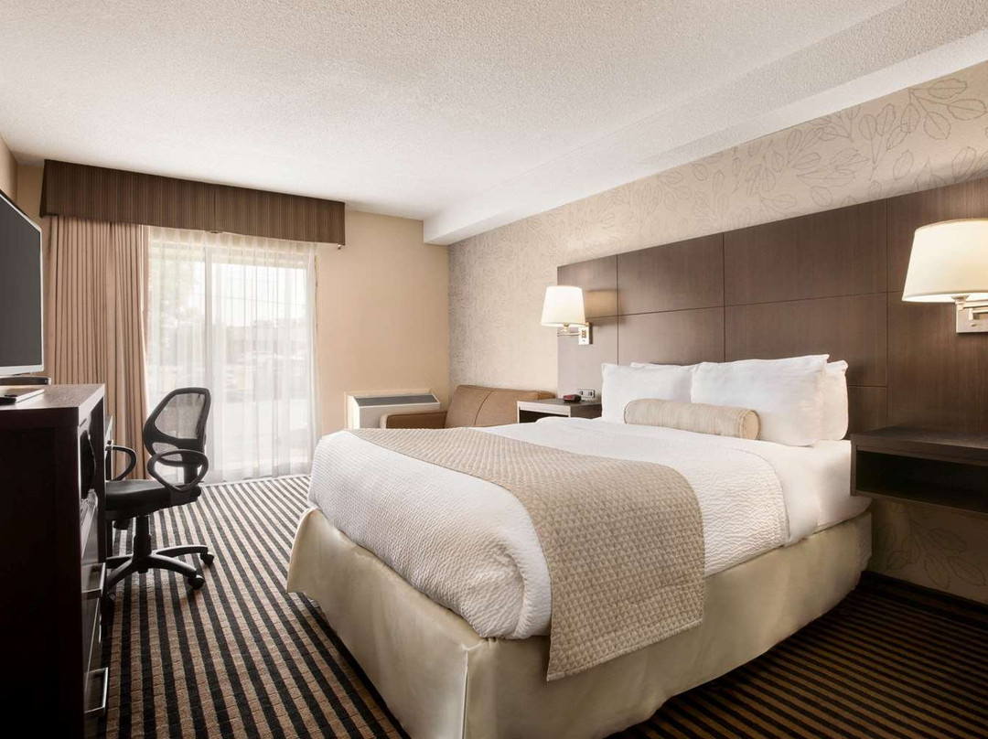 Days Inn by Wyndham Miramichi NB主图