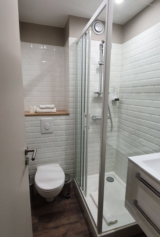 Brit Hotel Saint Nazaire Centre Gare主图