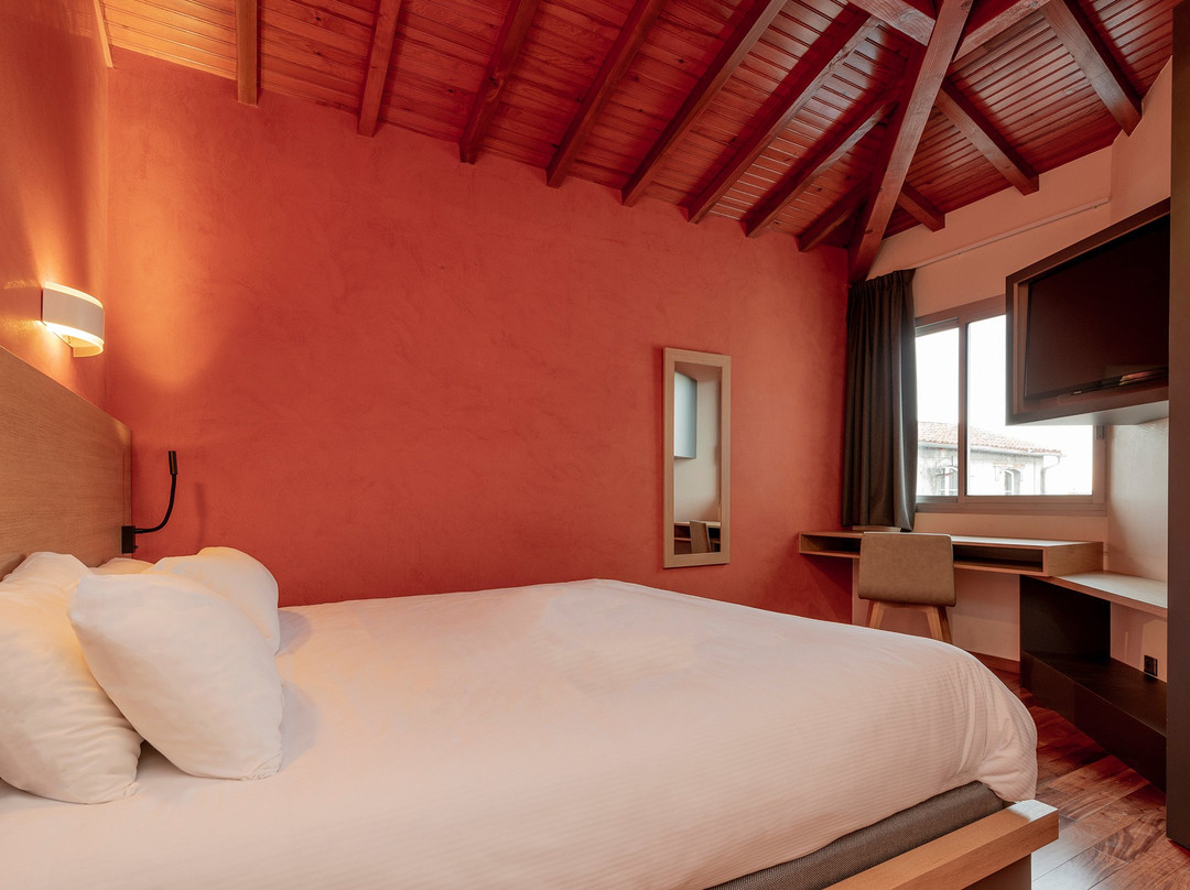 Hotel Du Commerce Spa主图