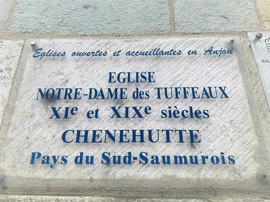Église Notre Dame Des Tuffeaux景点图片