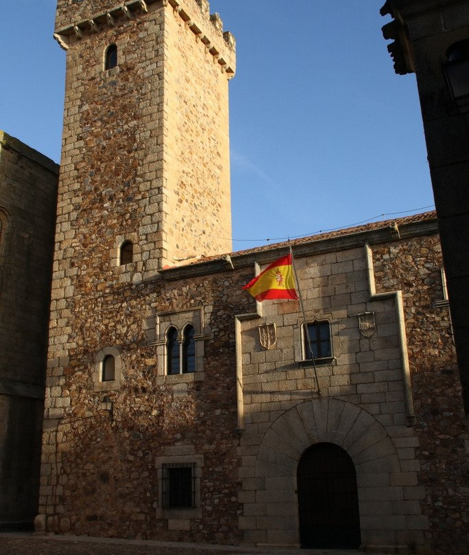 Palace de las Cigüeñas景点图片
