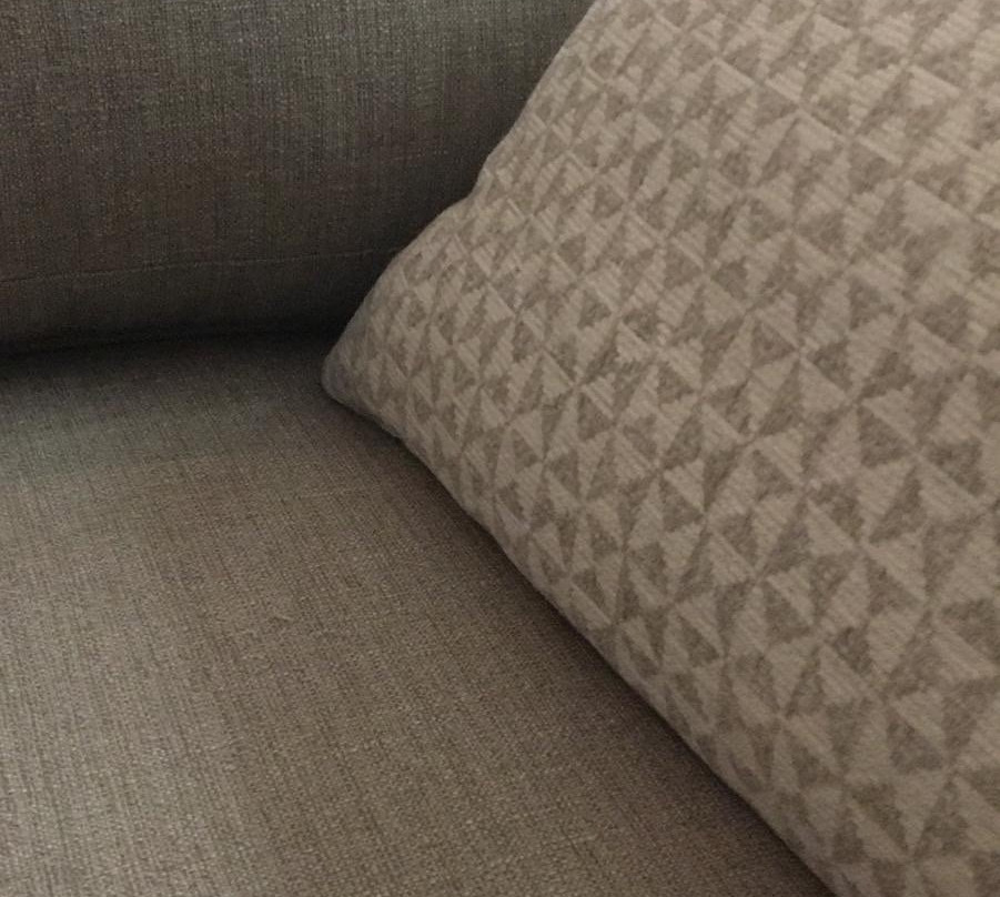 Colombo Salotti - Fabbrica Divani, Divani Letto, Poltrone-利索内必去景点