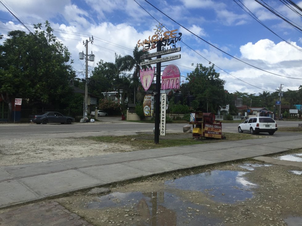 内格里尔日出俱乐部酒店-浴室