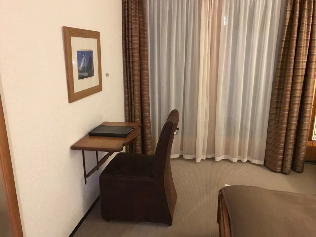 克里斯特尔酒店主图