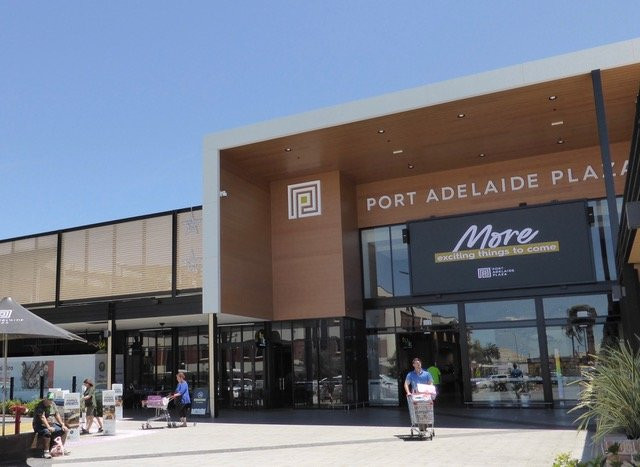 Port Adelaide Plaza-Port Adelaide必去景点