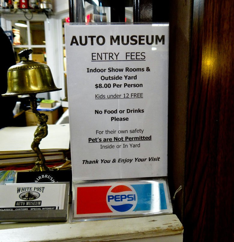 White Post Auto Museum-Tappen必去景点