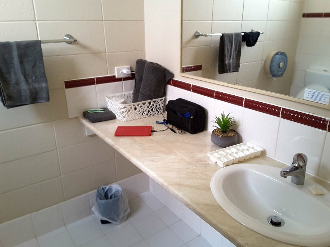 Poinsettia Motel主图