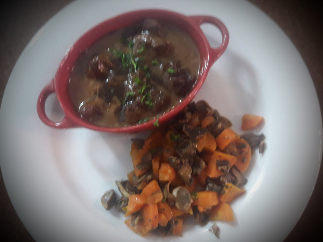 Chazay-d'Azergues餐馆和美食-Bistrot Du Marché Chez Nénette