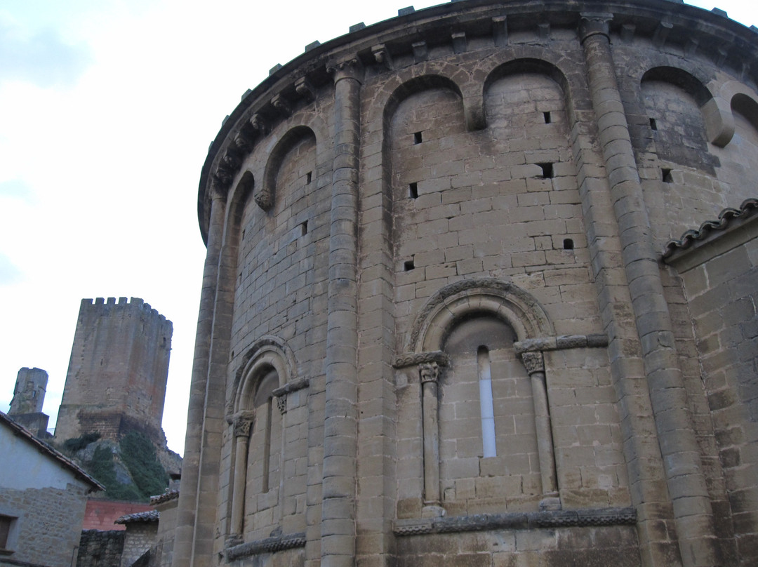 Church of San Martín de Tours in Uncastillo-Uncastillo必去景点
