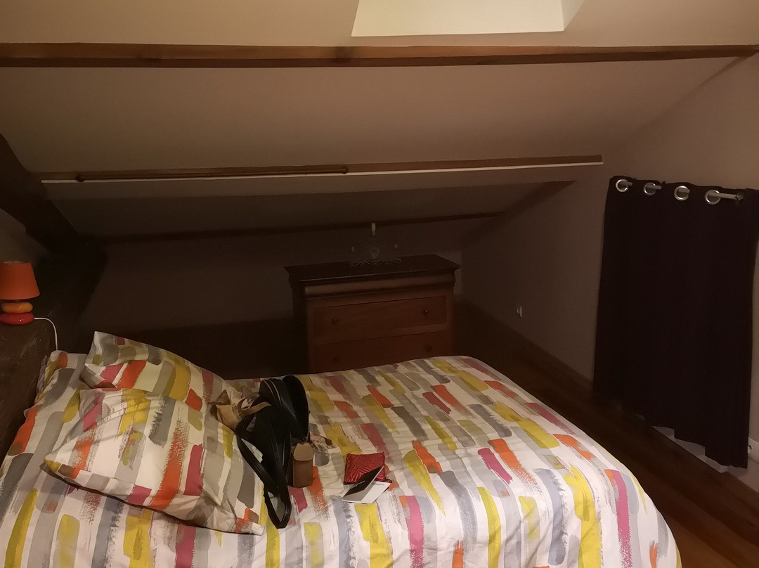 Sous la Tonnelle主图