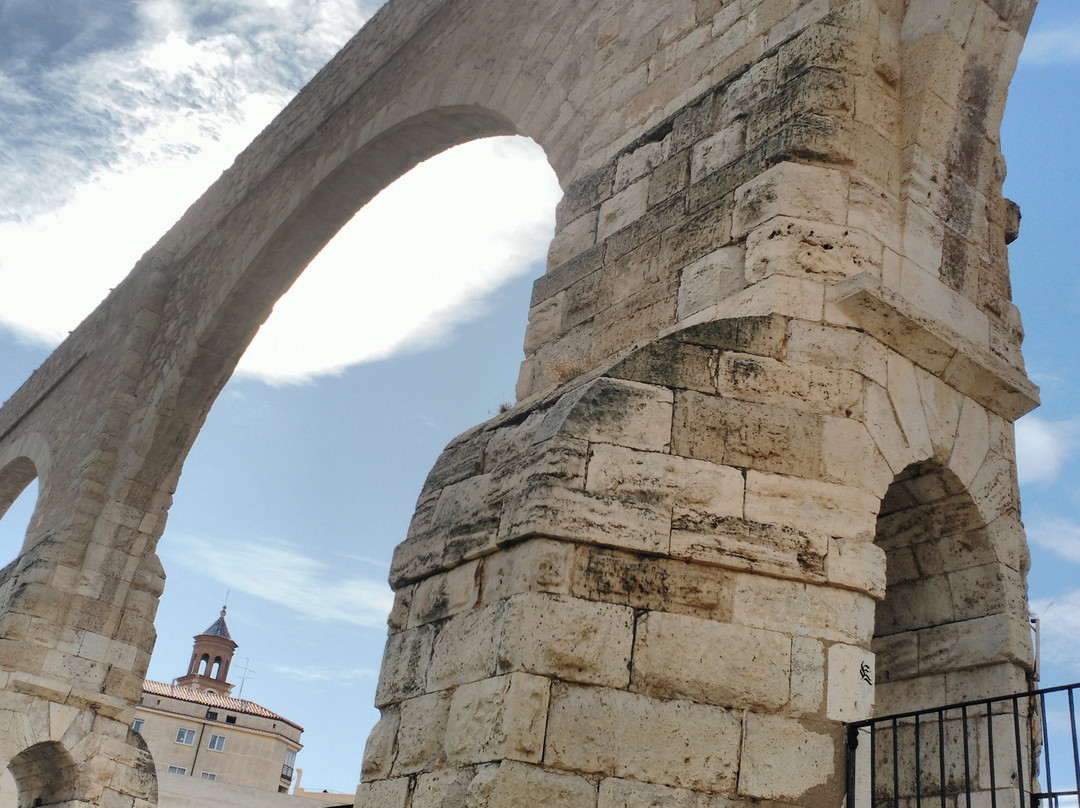 Acueducto Viaducto de los Arcos景点图片