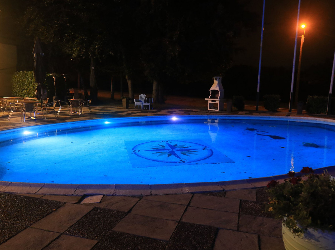 Globales Post Hotel & Wellness主图