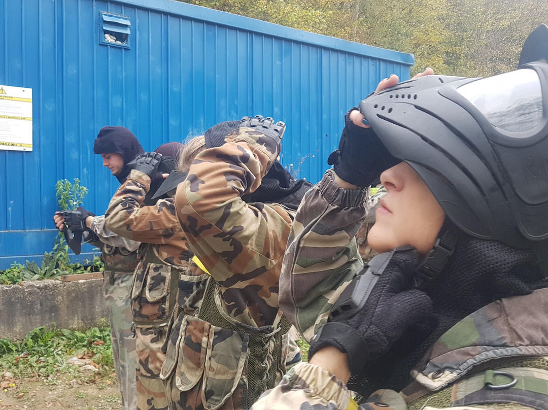 Paintball Servudska Suma景点图片