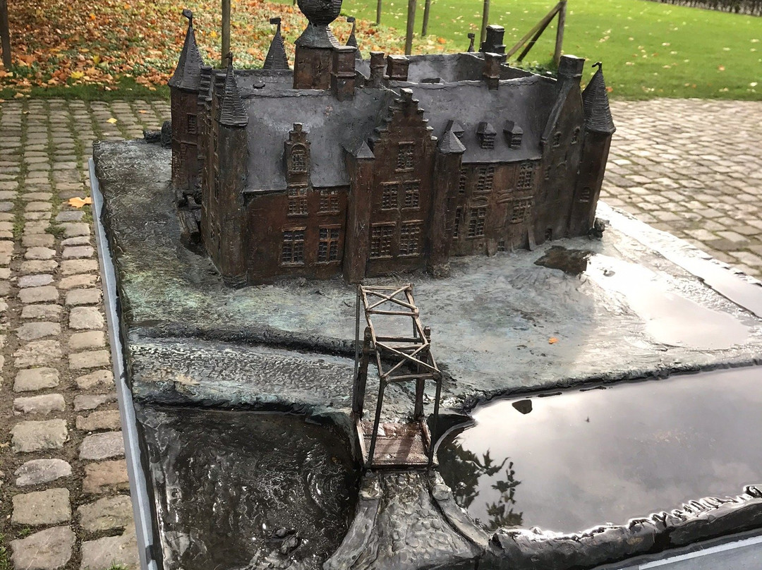 Rumbeke Castle景点图片