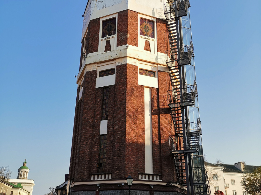 Monument to Shura Balaganov-Bobrujsk必去景点