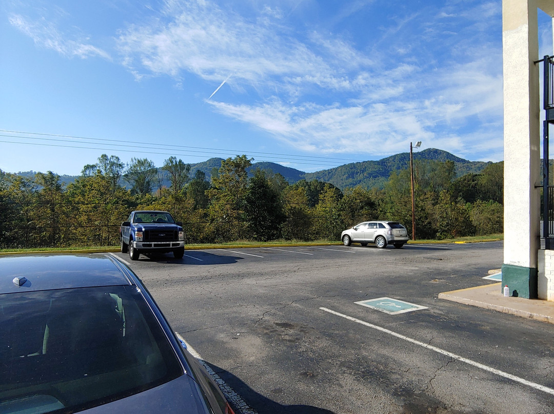 Days Inn By Wyndham Asheville West主图