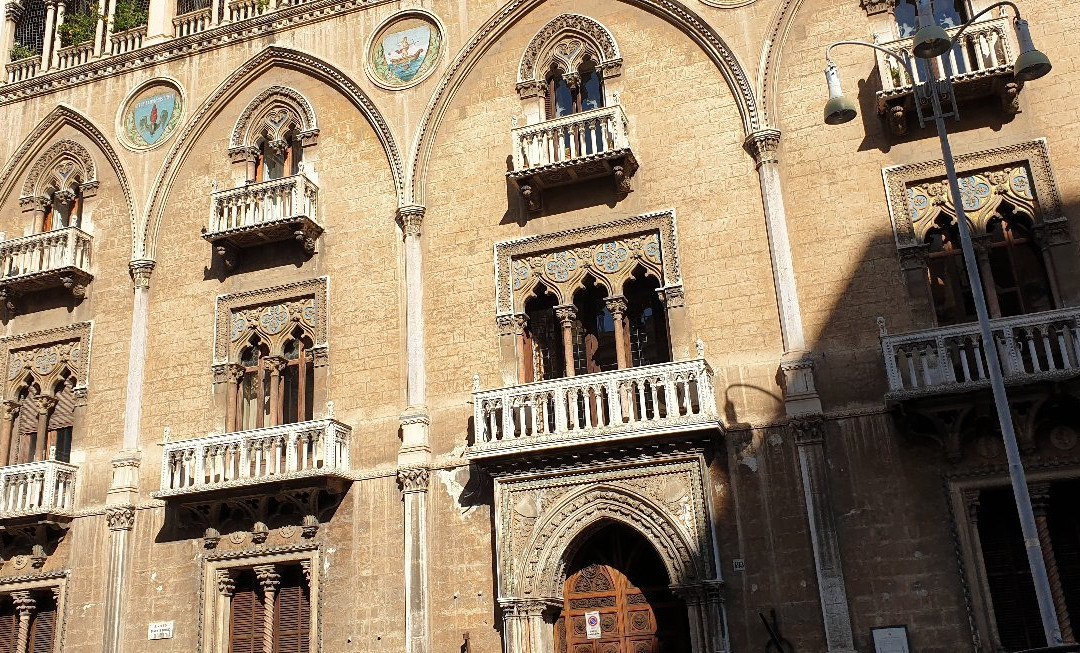 Palazzo Fizzarotti-巴里必去景点
