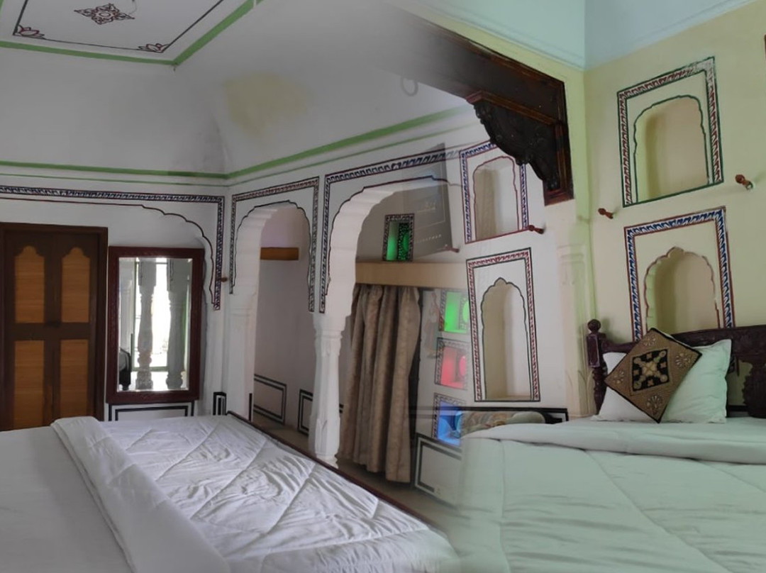 Singhasan Haveli主图